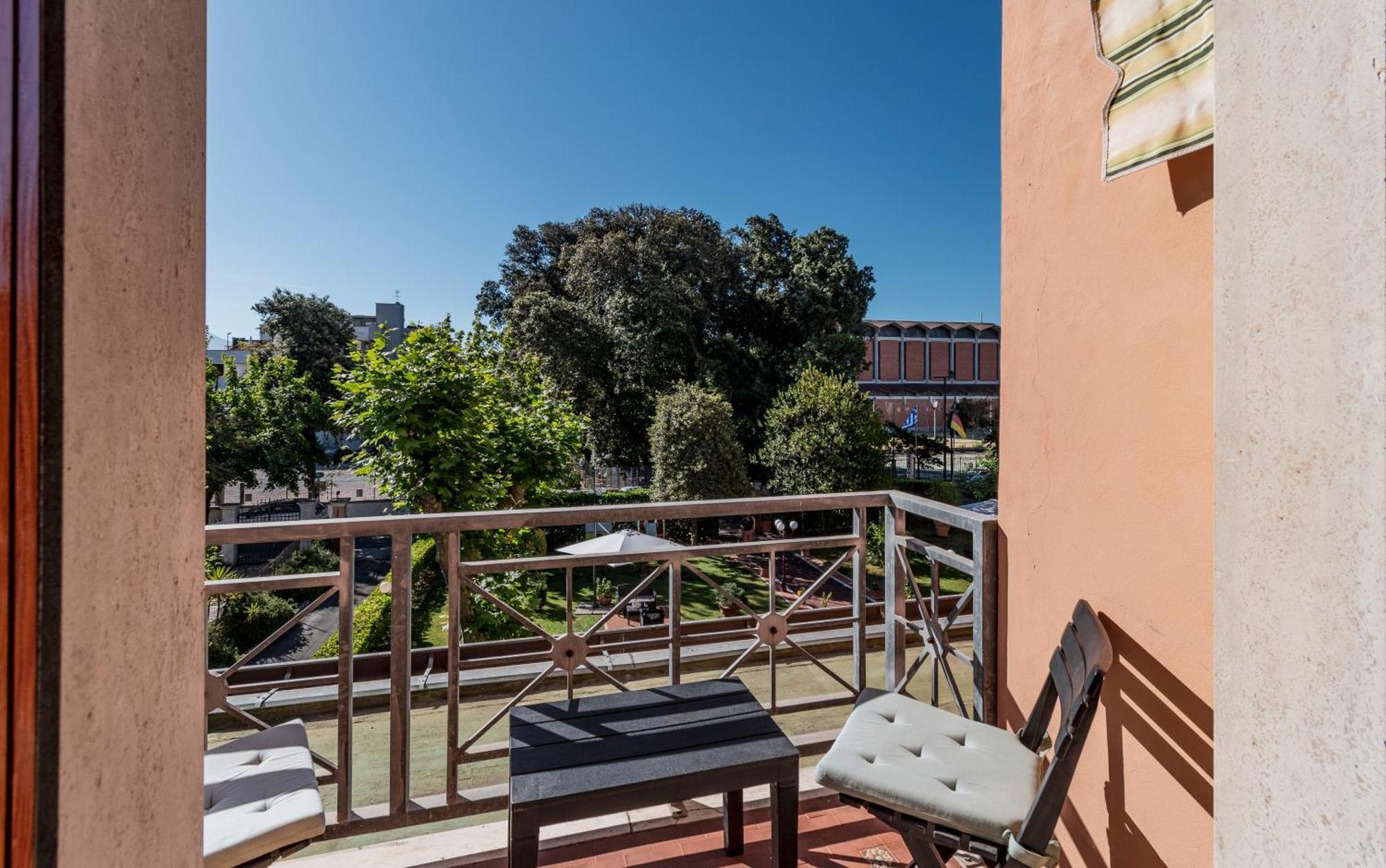 Hotel Gabrini Marina di Massa Exterior photo